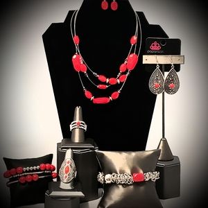 Necklace/ Earring set